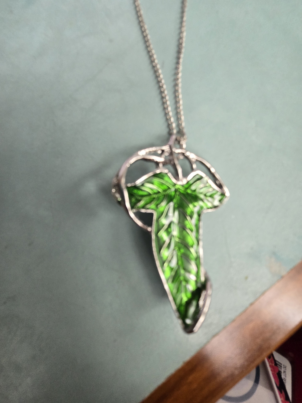 Green Leaf Stained Glass Pendant Necklace